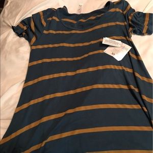 LulaRoe perfect t
