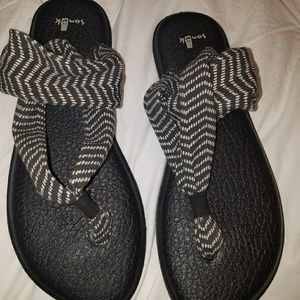 Comfy black Sandals