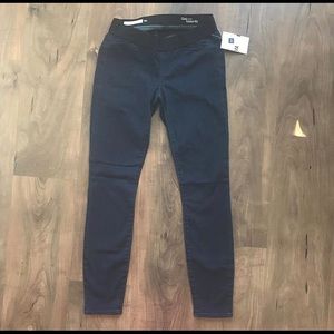 Gap Maternity Jeggings