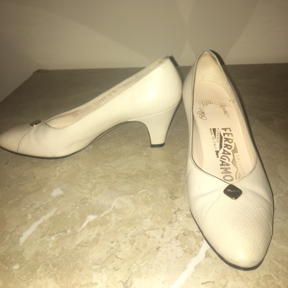 Vintage Ferragamo// Saks Fifth Ave collab heels