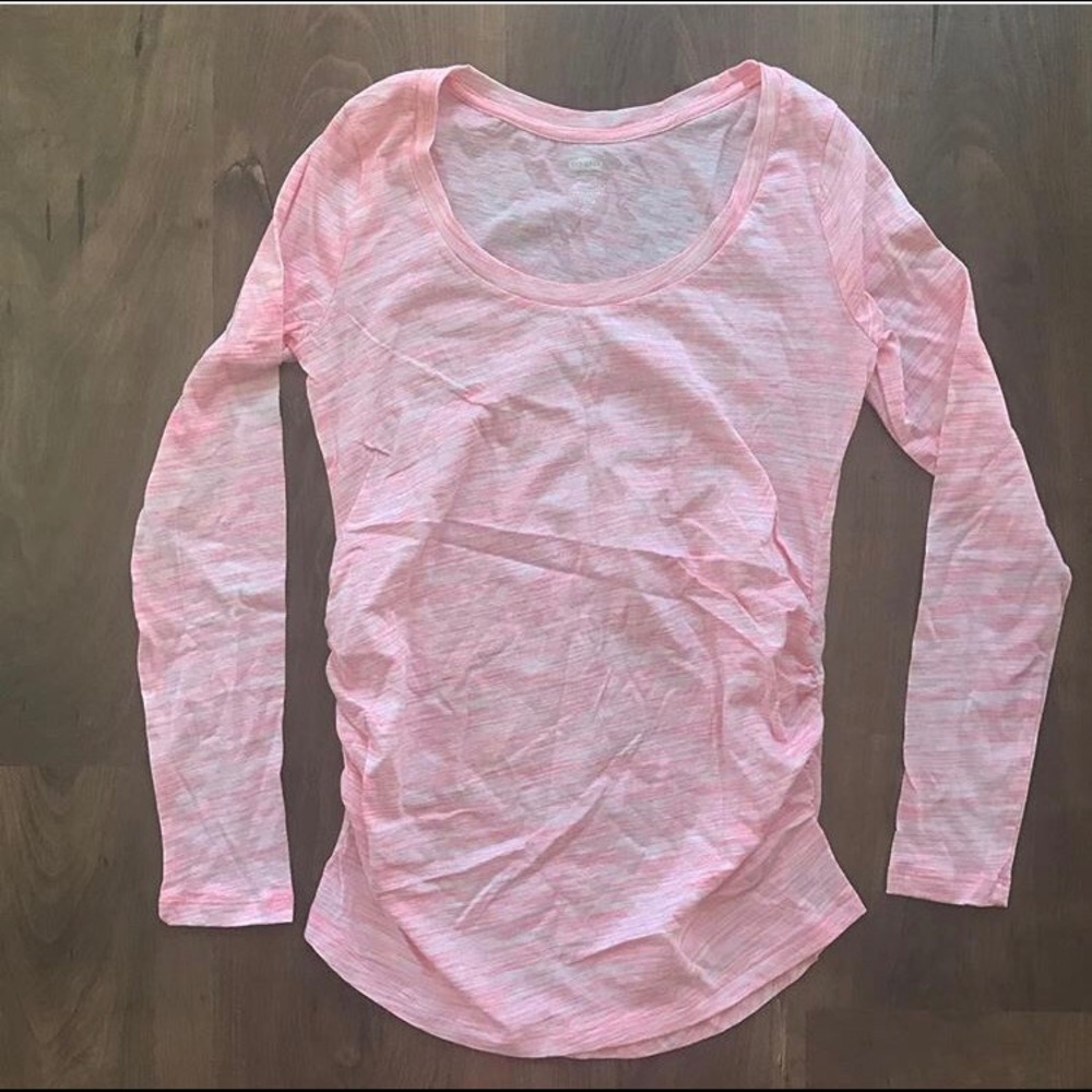 New Without Tags Old Navy Maternity Tee