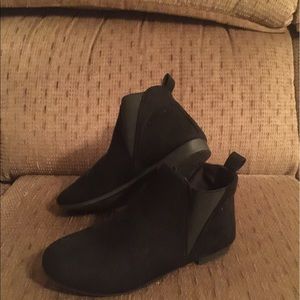 Rue 21 Black Booties