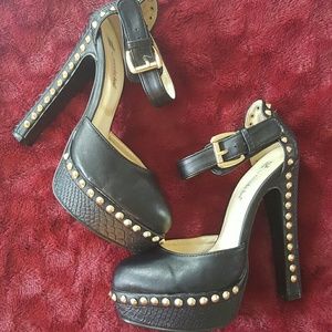 Studded platform Mary Janes!