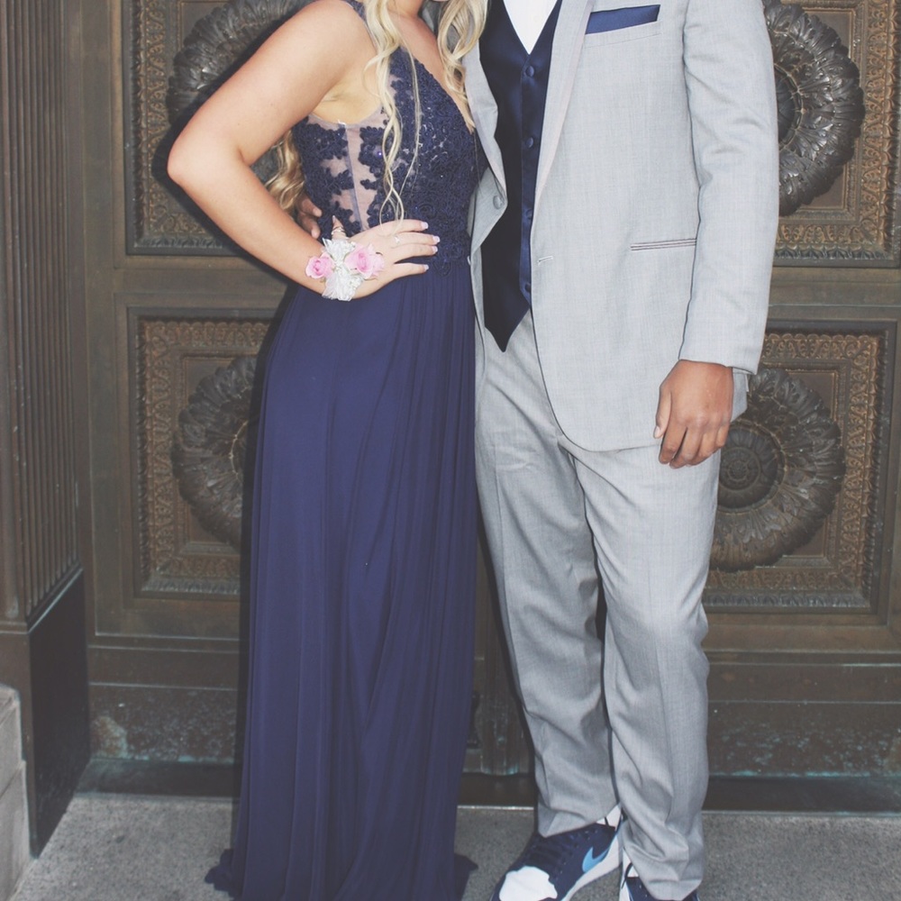 navy blue long homecoming dress! worn once.