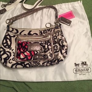 **Authentic** COACH Handbag