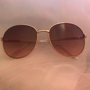 Steve Madden sunglasses