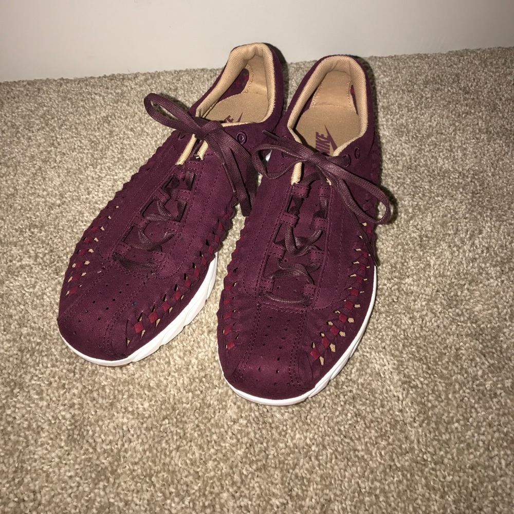 Nike shoes