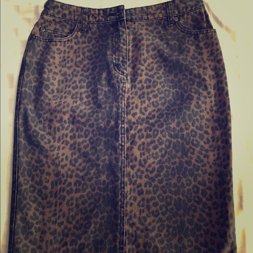 Cheetah Print Jean Skirt 🖤🐾🐆