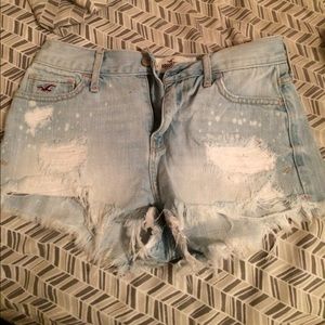 Hollister high waisted jean shorts