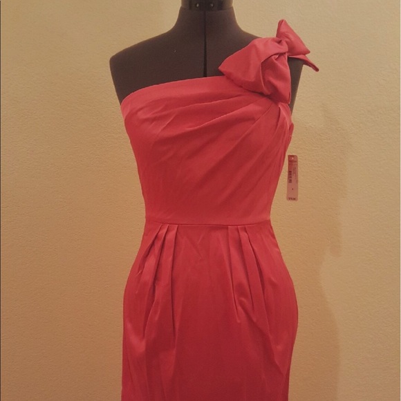 Pink Dress - Picture 1 of 3