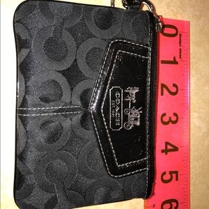 Coach small wristlet/card/ID 💥Flash Sale💥