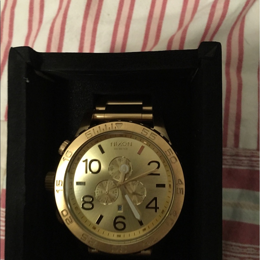 Nixon 51-30 chrono watch new in box!!!🔥🔥🔥