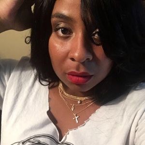 Meet your Posher, Latrice