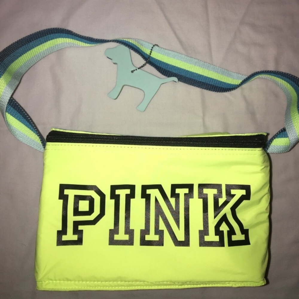 BRAND NEW W/O TAGS!! VS COOLER