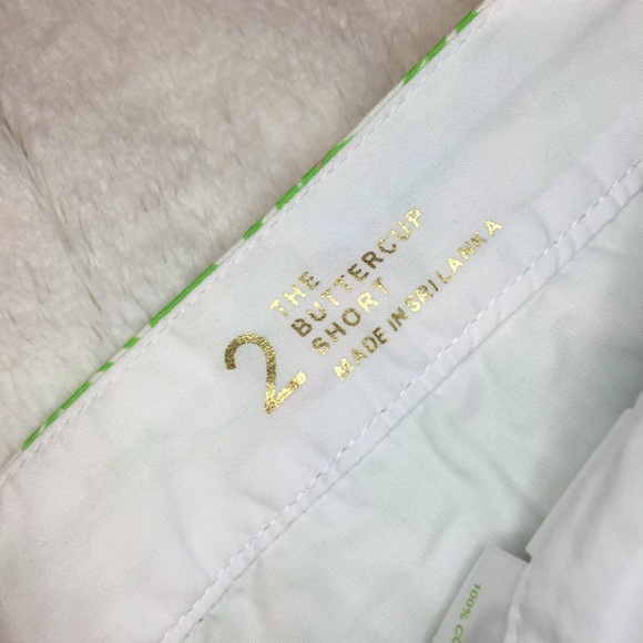 NWT Lilly Pulitzer Buttercup Short Hibiscus Stroll - Picture 4 of 5