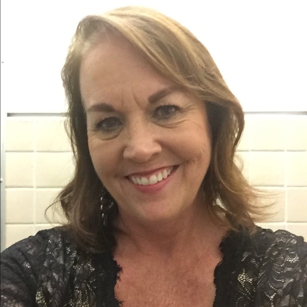 Meet your Posher, Justine