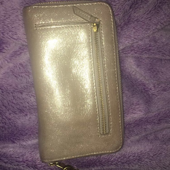 Fossil Wallet - Picture 2 of 5
