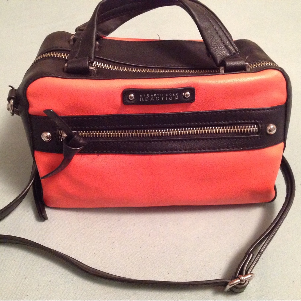 Kenneth Cole purse