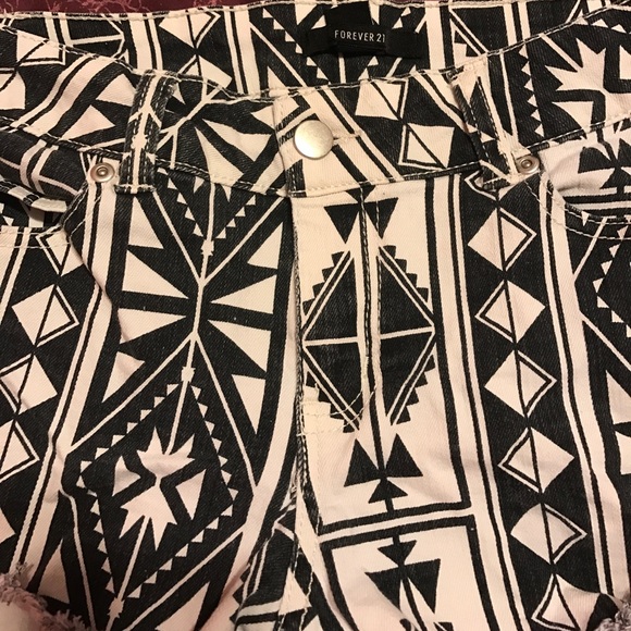 Black and White Aztec Jean Shorts - Picture 2 of 5