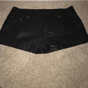 FREE PEOPLE Leather black shorts