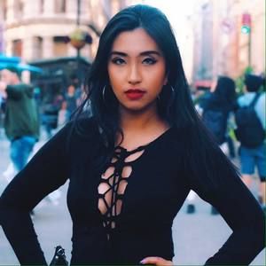 Meet your Posher, Gwen