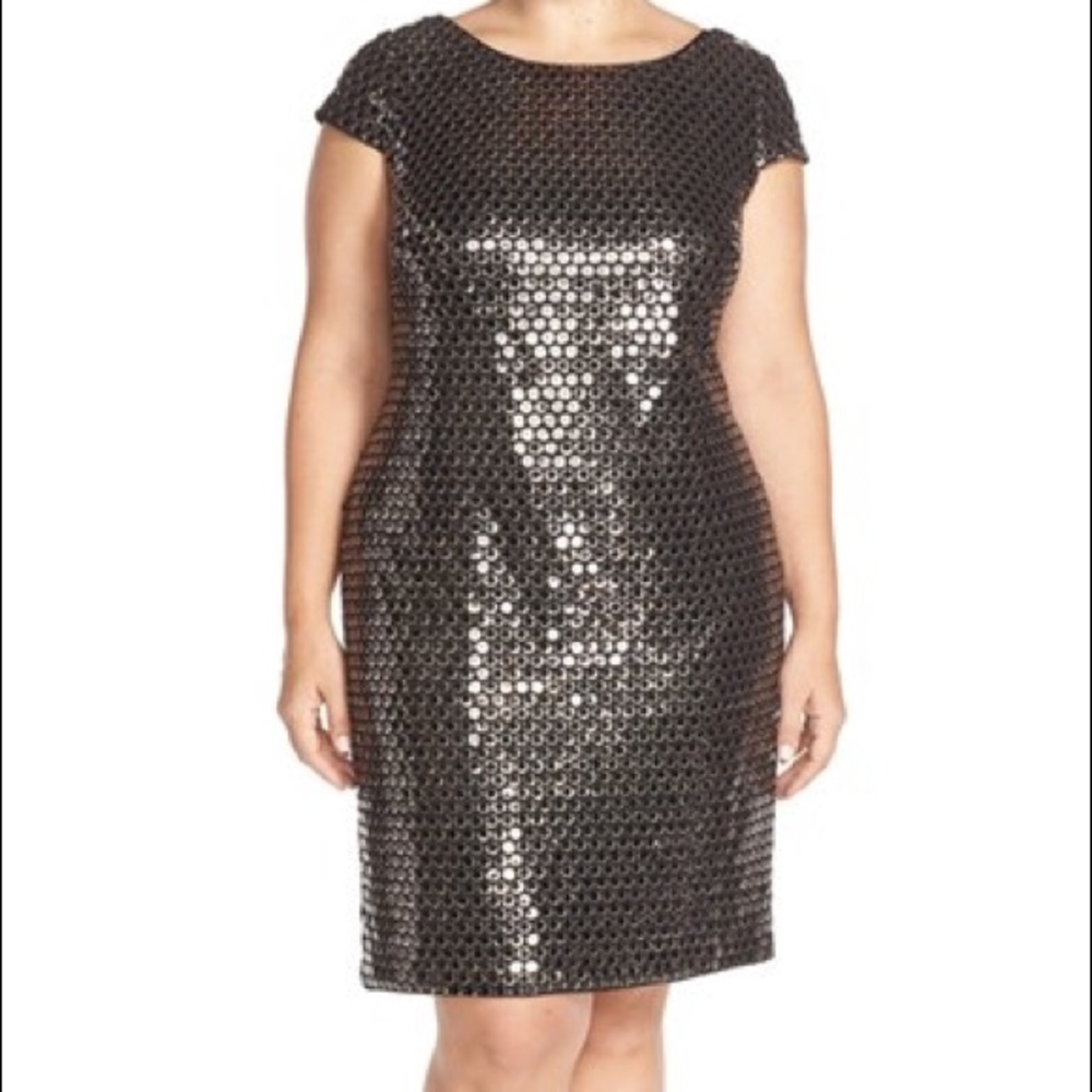 Adrianna Papell sequined shift dress. NWT $165 22w
