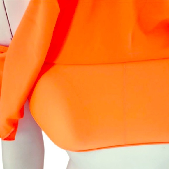 Off the Shoulder Ruffle Bikini 👙 - Picture 4 of 6