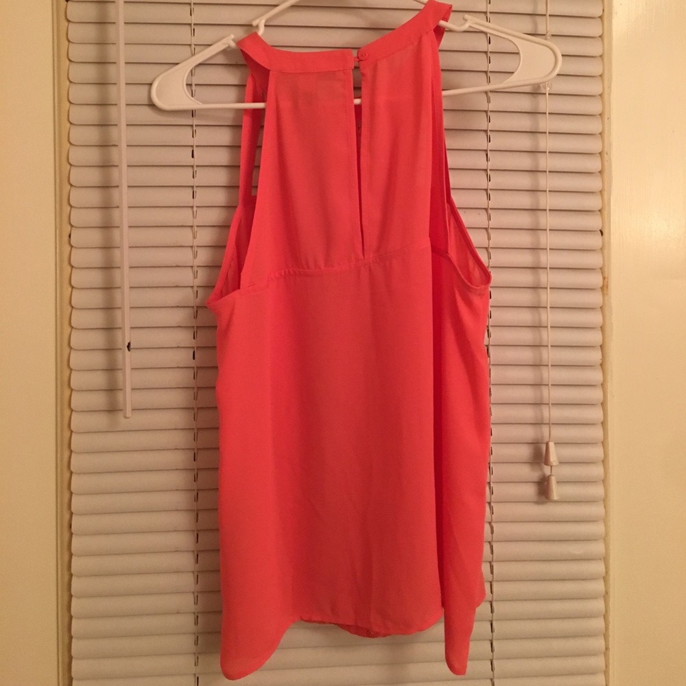 Pink summer top - Picture 2 of 4