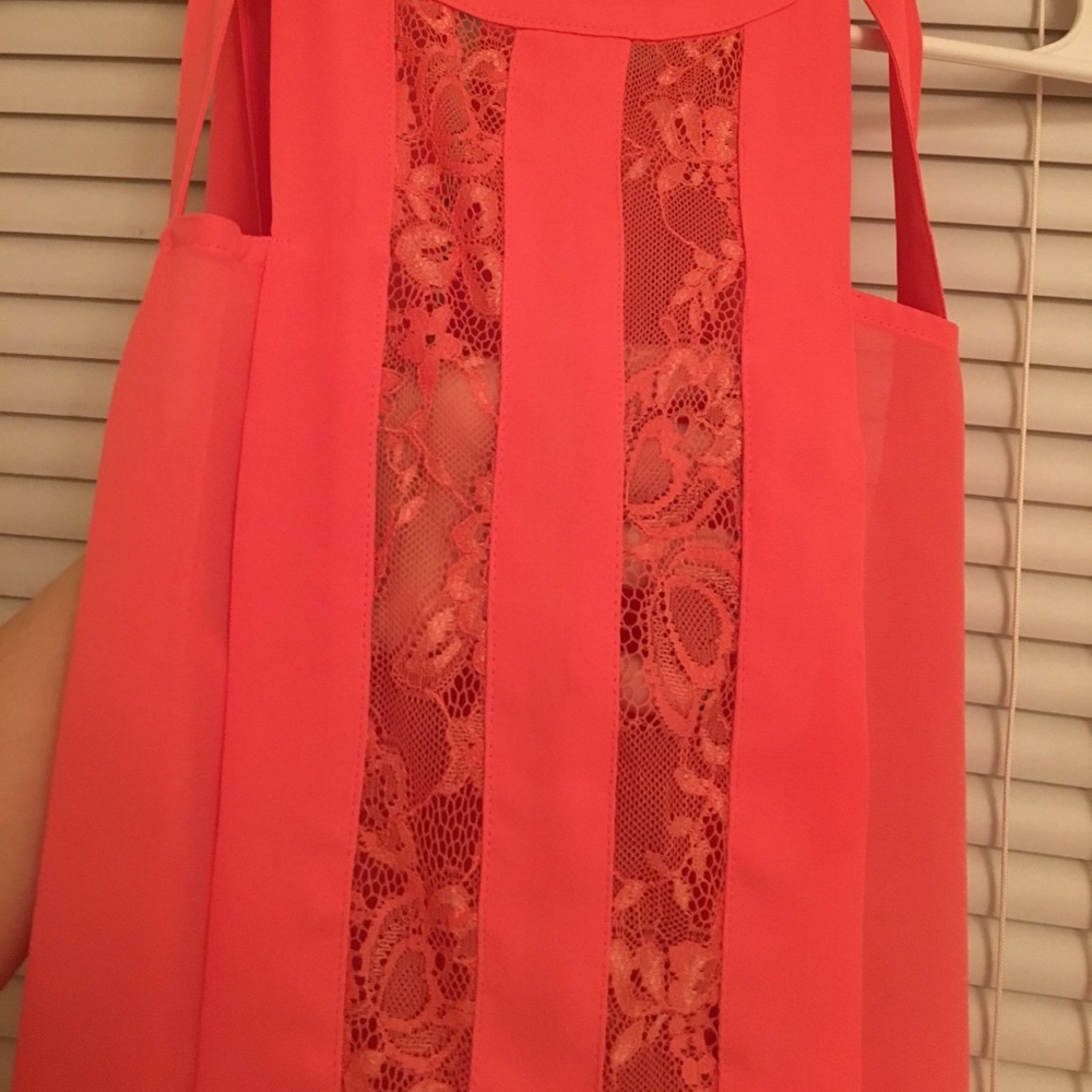 Pink summer top - Picture 3 of 4