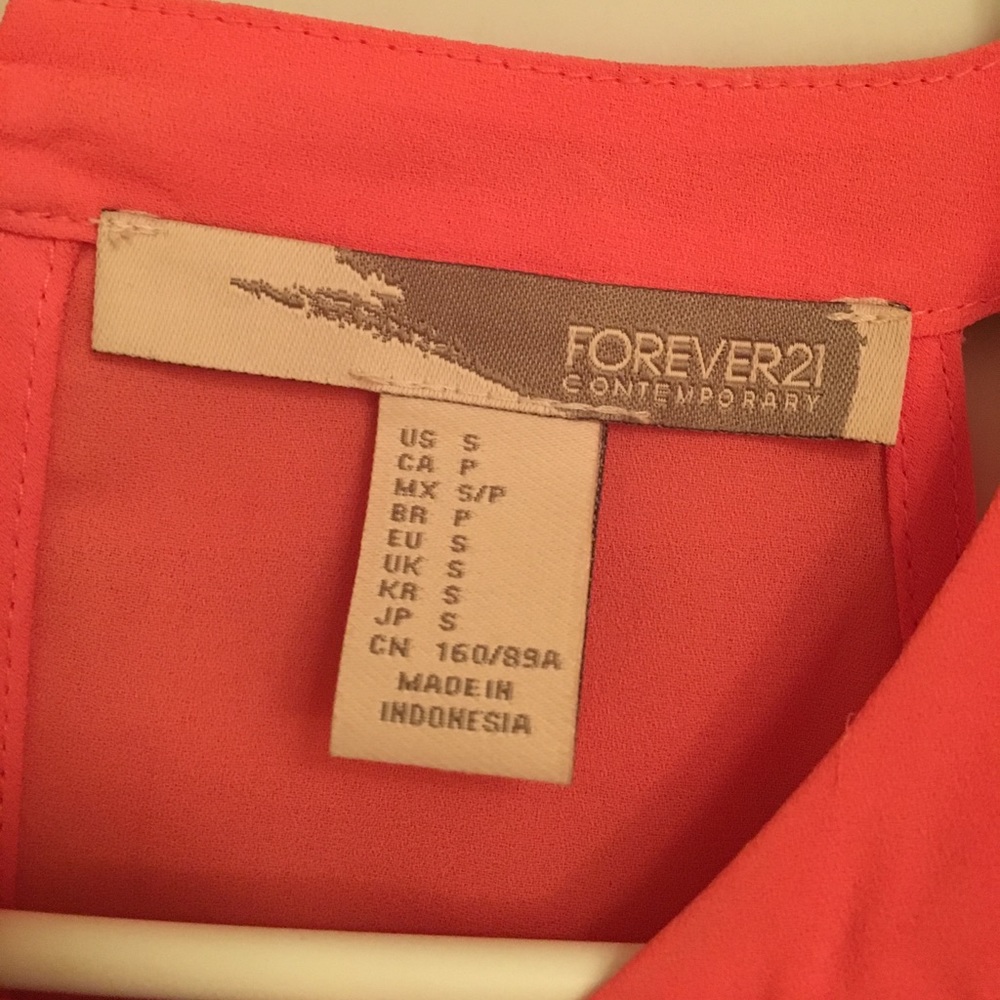 Pink summer top - Picture 4 of 4