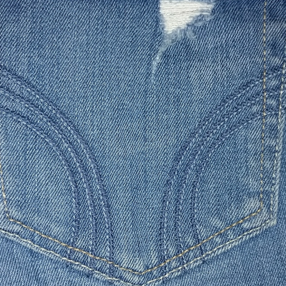 🤣SOLD🤣BUNDLE: HOLLISTER california Size 7/w28 - Picture 4 of 8