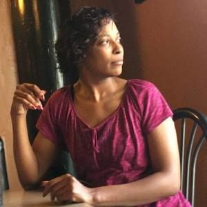 Meet your Posher, Monique