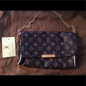 Louis Vuitton Clutch