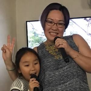 Meet your Posher, Joelle