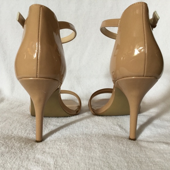 🎉HP🎉 Classy Nine West Amurri Strappy Stilettos! - Picture 4 of 7