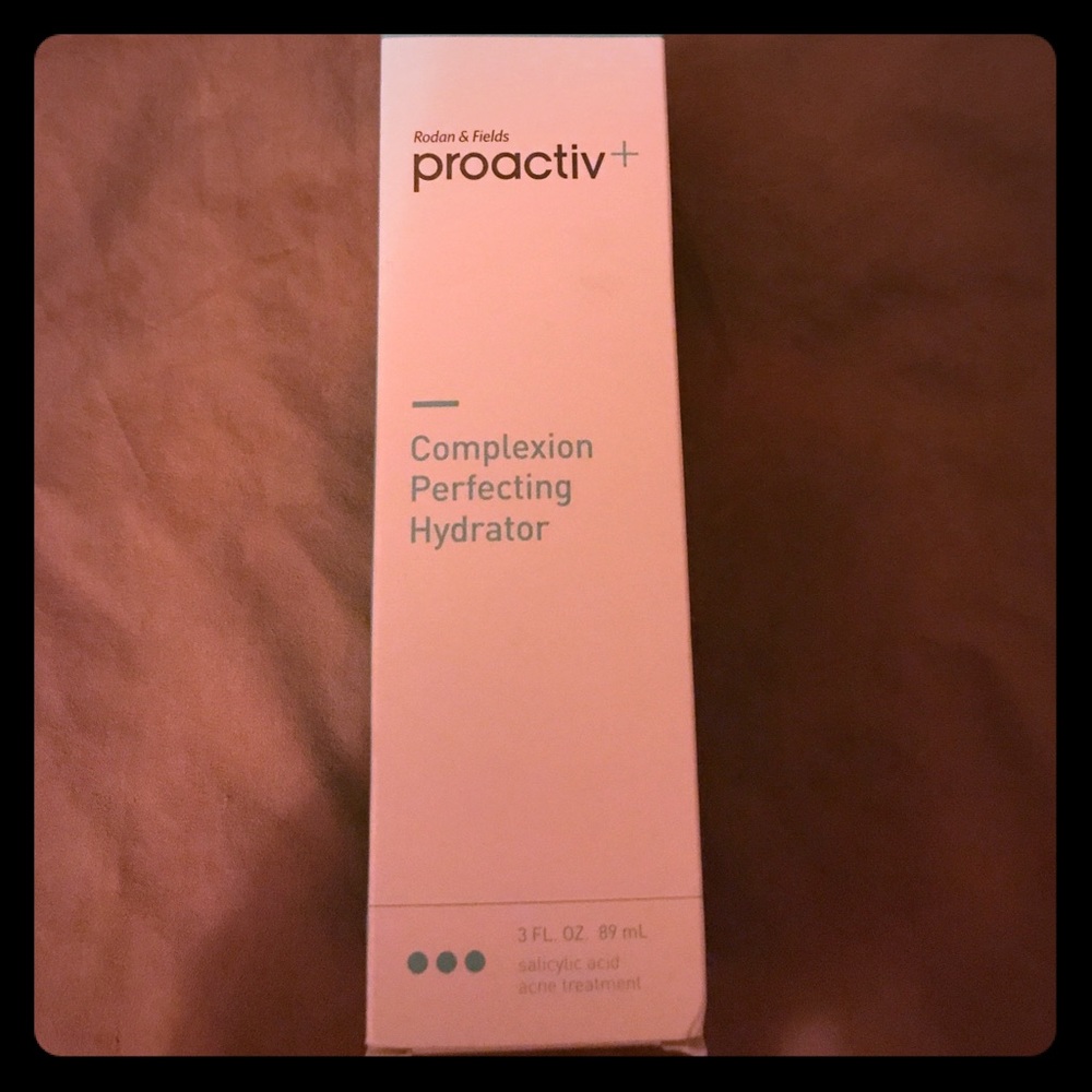 Proactiv+ Complexion Perfecting Hydrator