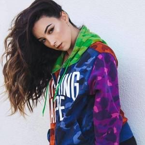 Meet your Posher, Savanahdian