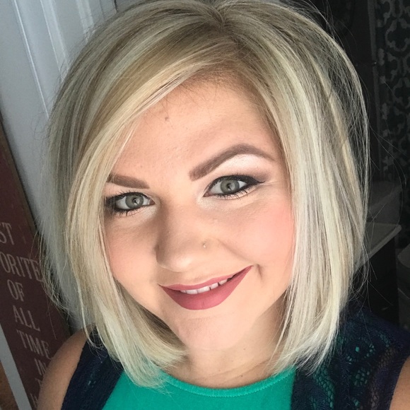 Posh Ambassador 💃🏼👗👖👚👙👠🌈🛍🎁🎀💗💝 - Picture 5 of 7