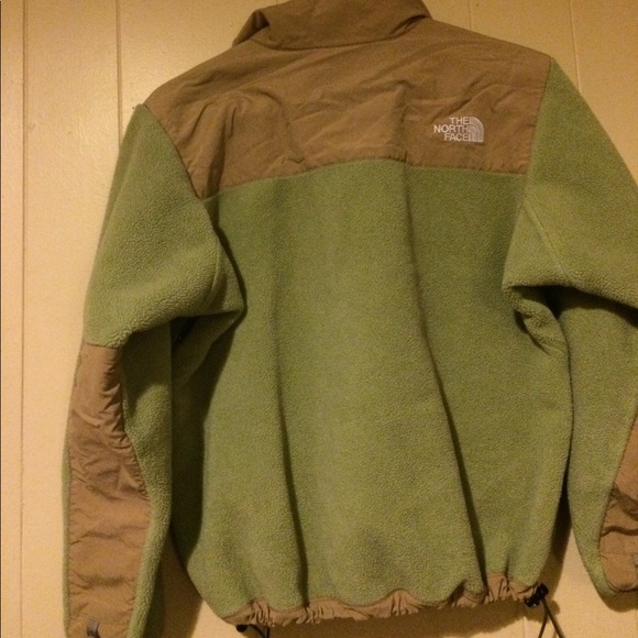 2 tone north face - Picture 3 of 3