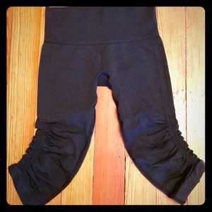 Lululemon Ebb & Flow Crop