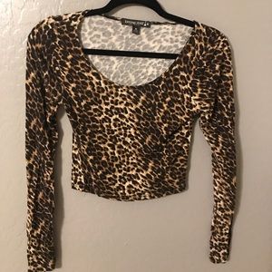 Leopard print long sleeve crop top