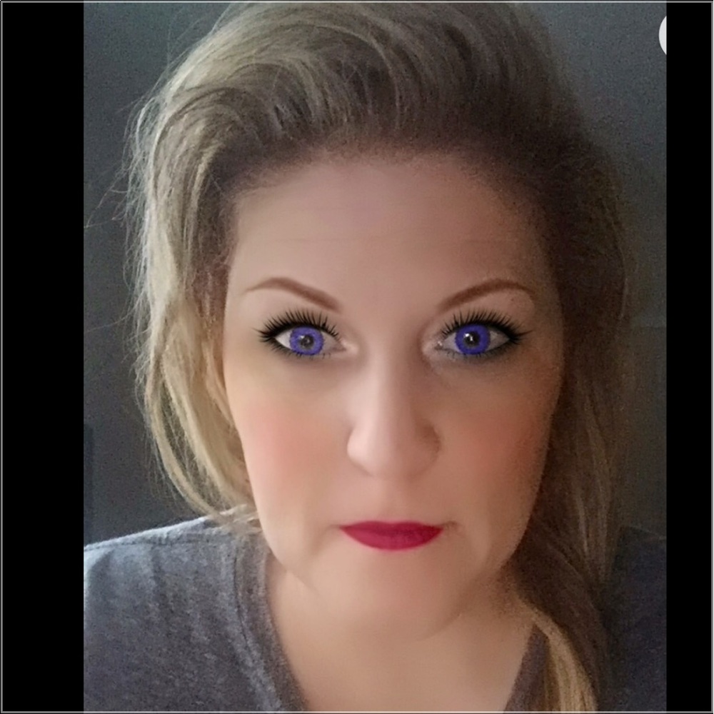 Meet your Posher, Cori