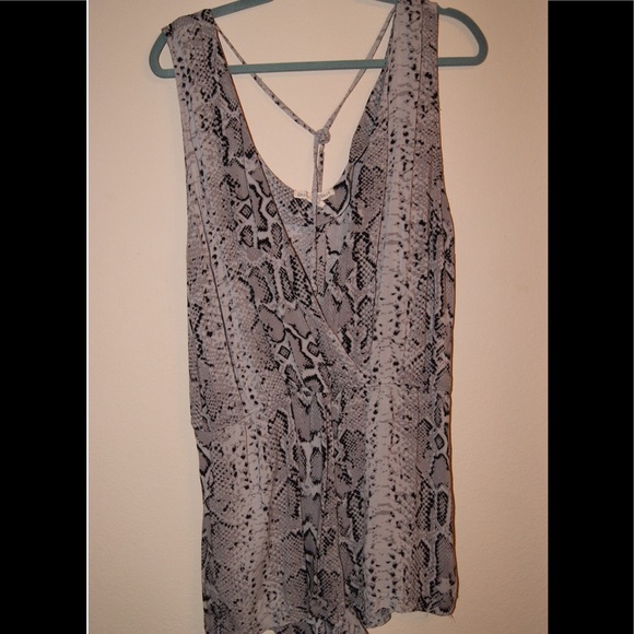 Snake Skin Pattern Jumper - Picture 2 of 4