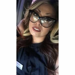 Meet your Posher, Candace