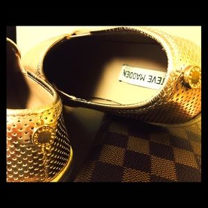 Steve Maden golden rose