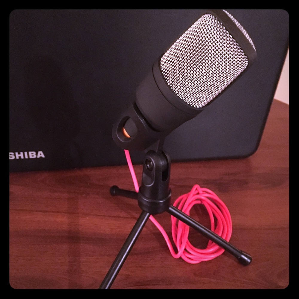 Condenser microphone