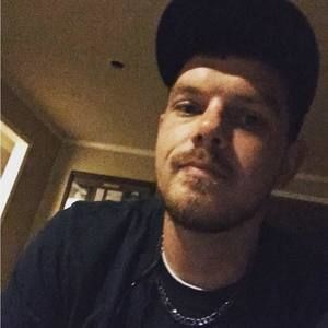 Meet your Posher, Corey