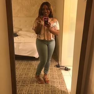 Meet your Posher, Tanesha