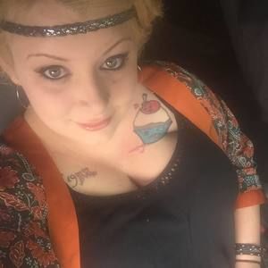 Meet your Posher, Christalina