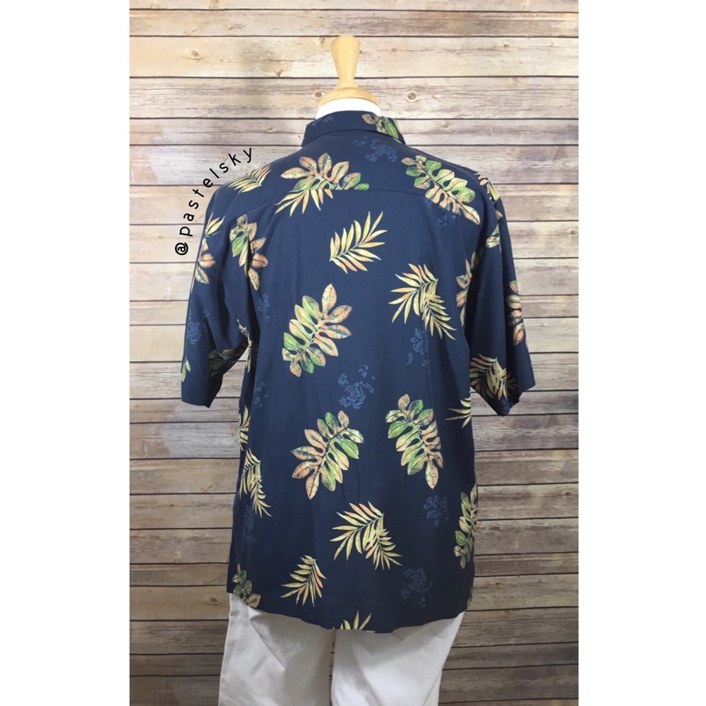 WEEKENDER silk hawaiian style mens aloha shirt - Picture 3 of 7